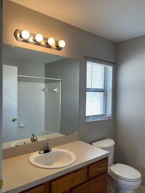 Building Photo - 7757 Sugar Bend Dr