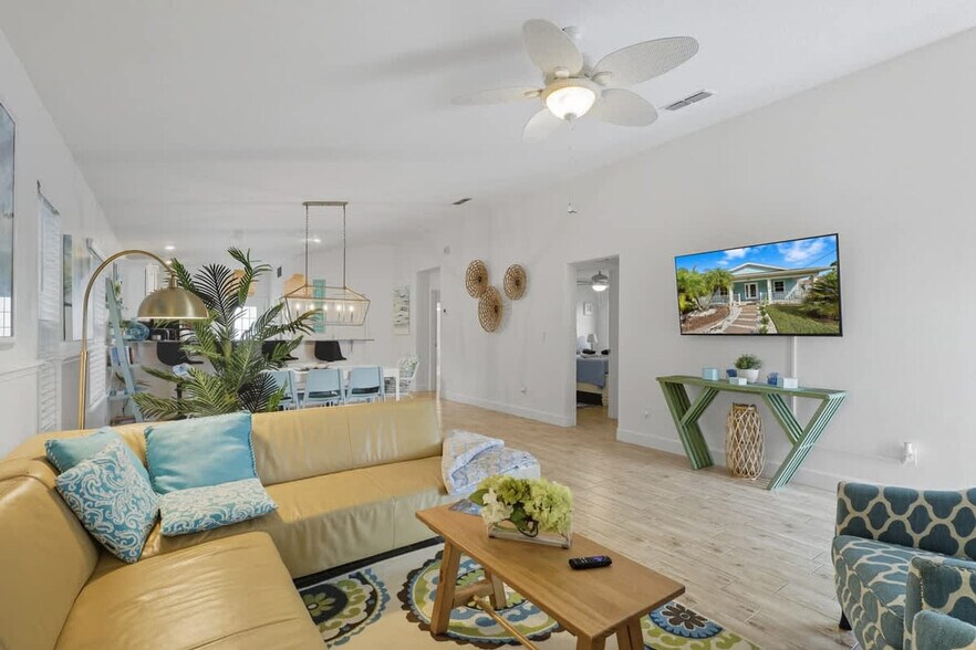 Building Photo - 27 Mala Compra Rd