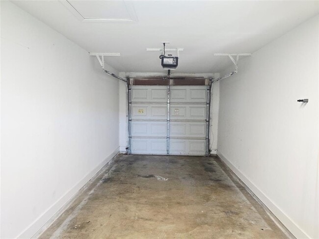 Building Photo - 6103 Calmar Cove