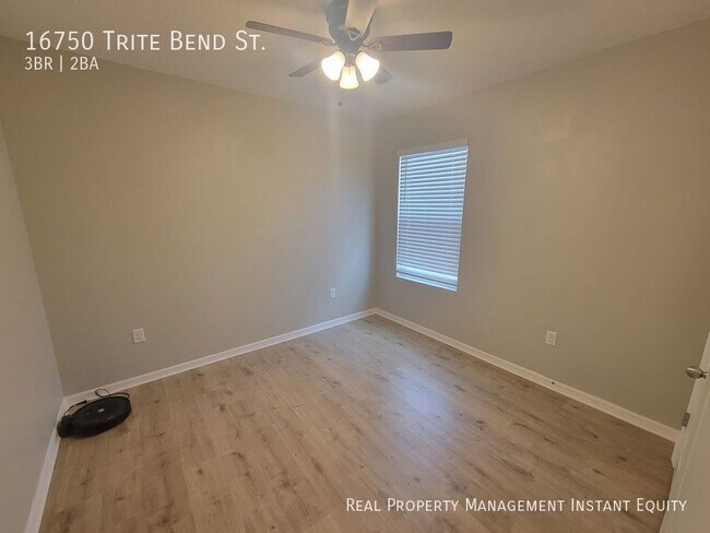 Building Photo - 16750 Trite Bend St