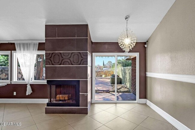 Building Photo - 6622 Dawn Dr