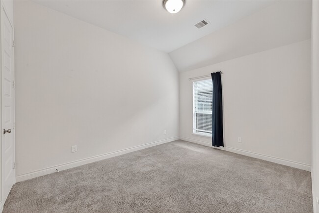 Building Photo - 18202 Nisbet Crossing