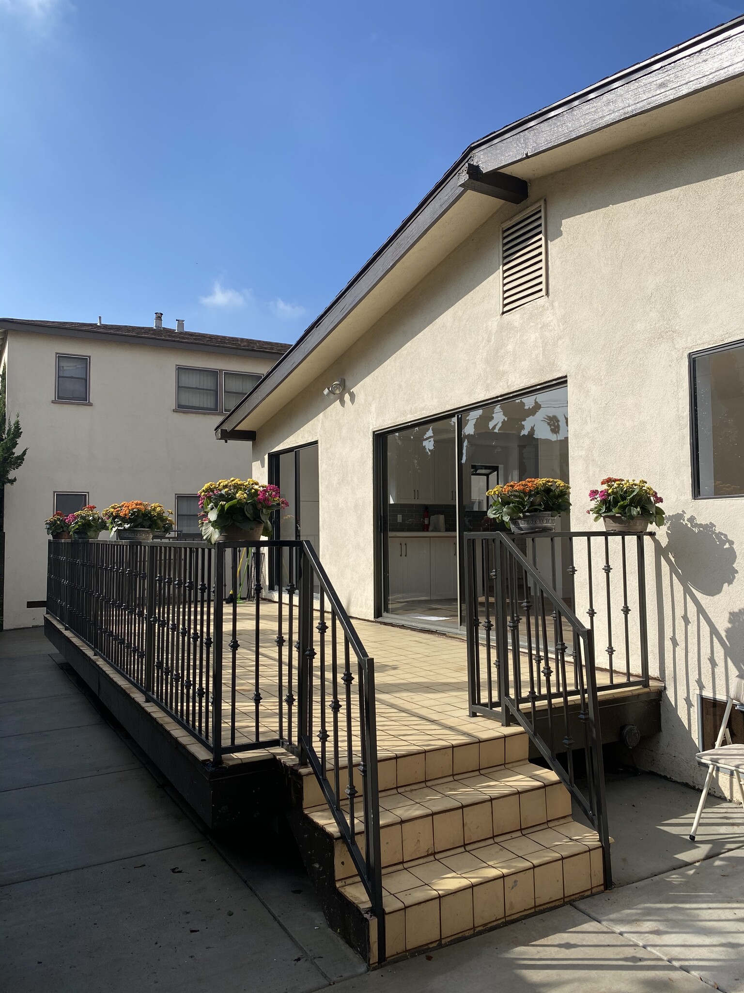 Building Photo - 1338 Berkeley St