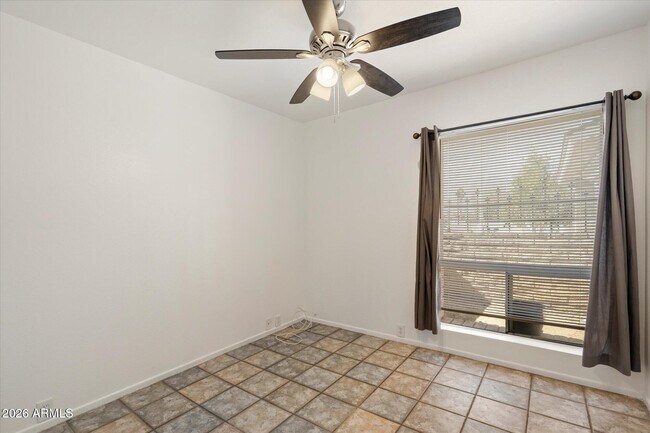 Building Photo - 8037 N 40th Ave