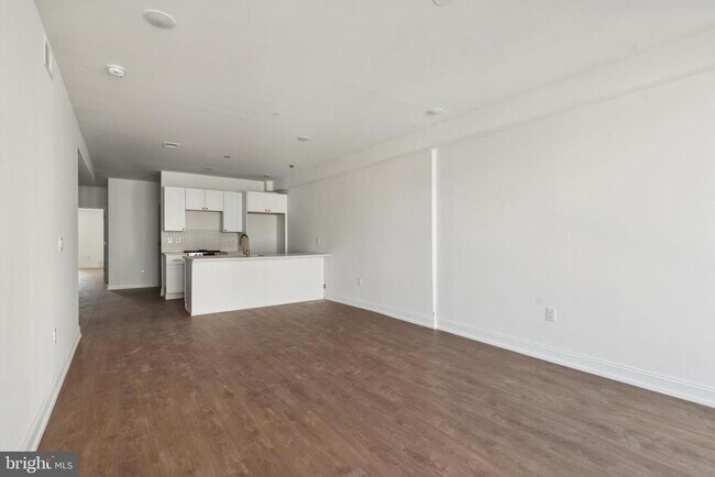 Building Photo - 1614 Ridge Ave