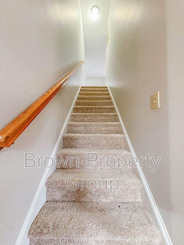 Building Photo - 4735 Camden Rd