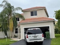 Building Photo - 784 Chimney Rock Rd