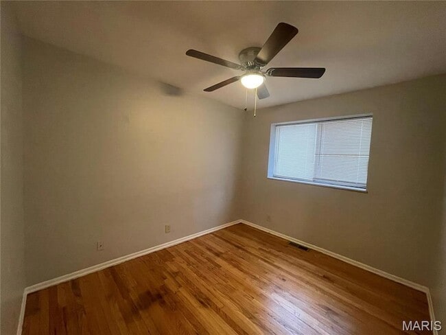 Primary Photo - 253 Chambers Rd