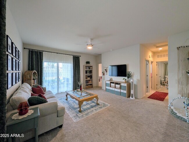 Building Photo - 24458 W Verlea Dr