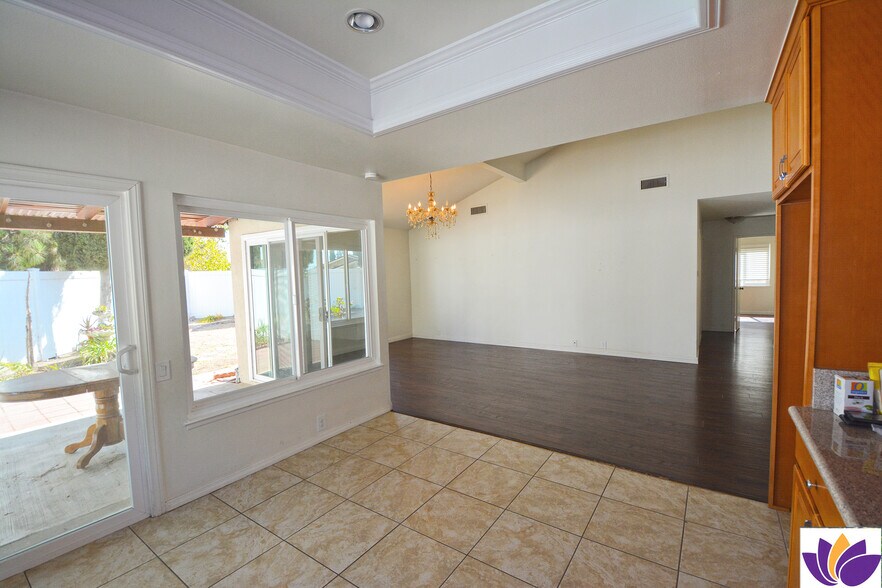 Building Photo - 3025 Morningside Dr
