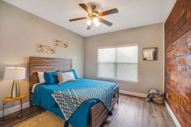 Building Photo - 3 Bedroom / 2 Bathroom super cute house for lease!