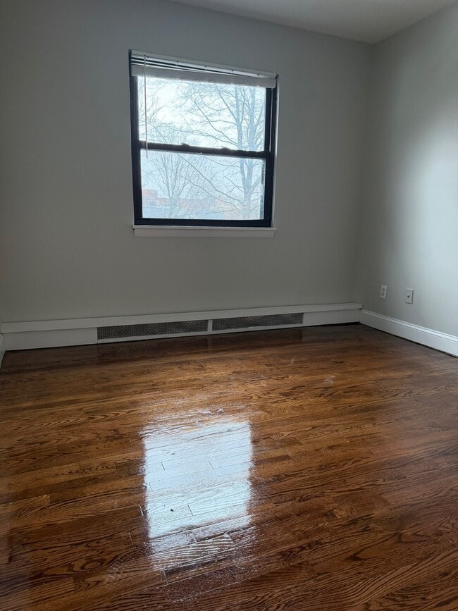 Building Photo - 14 Amsterdam Pl