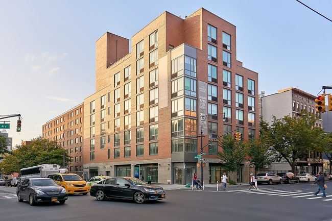 Primary Photo - 1770 Madison Avenue