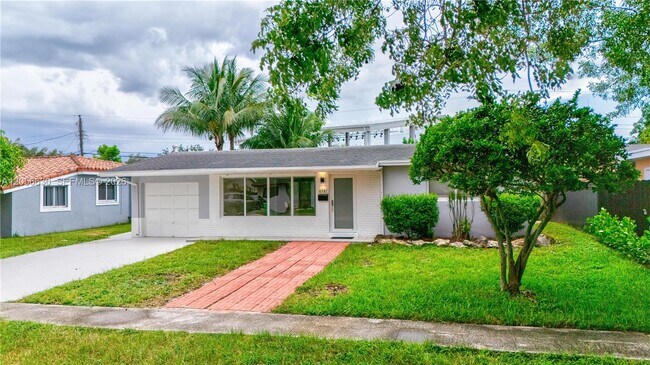 Building Photo - 6581 NW 22nd St