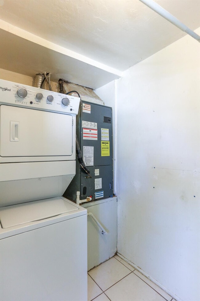 Building Photo - 4513 NW 44th St