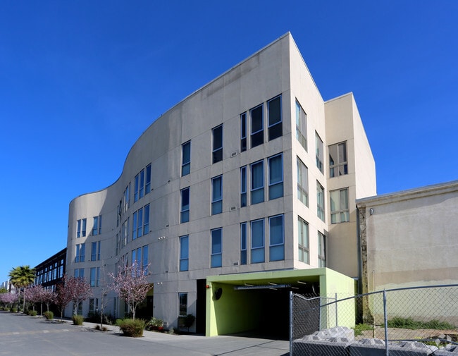Primary Photo - Pacific Cannery Lofts