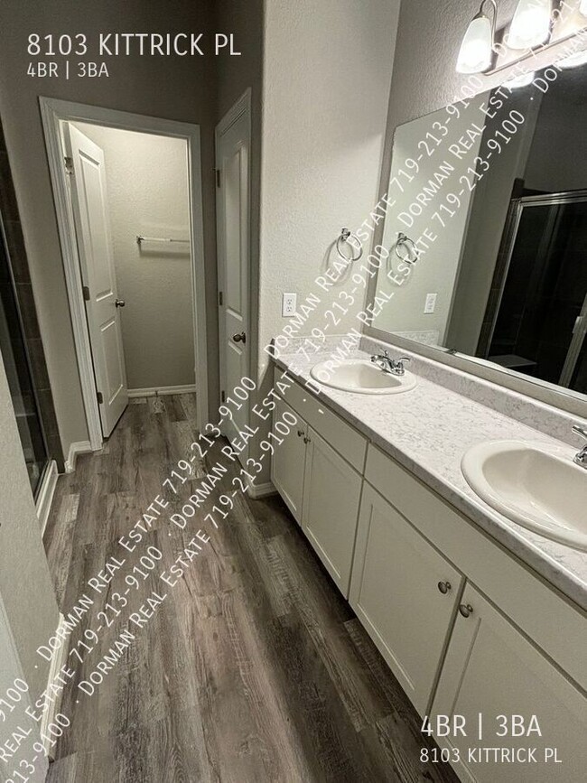 Building Photo - 8103 Kittrick Pl