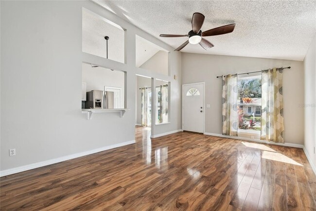 Building Photo - 2803 Northcote Dr