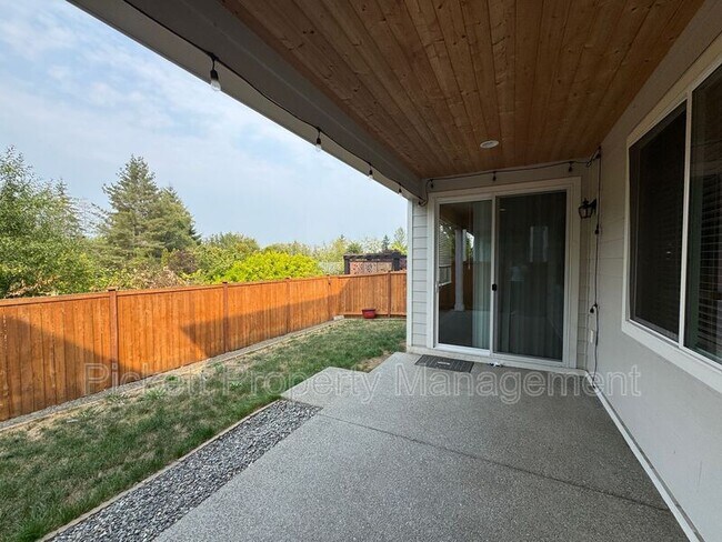 Building Photo - 4294 Andasio Loop SE