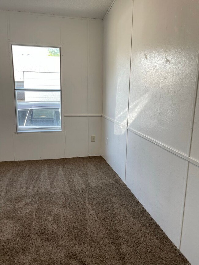 Building Photo - Welcome to the charming Riverdale Farms subdivision in Thornton, CO, where a delightful 3-bedroom...