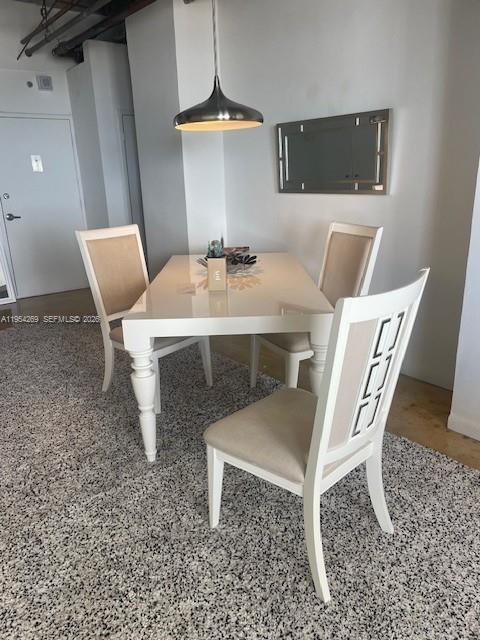 Building Photo - 1000 West Ave