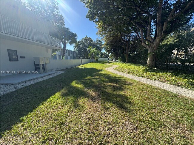 Building Photo - 6805 SW 88th St