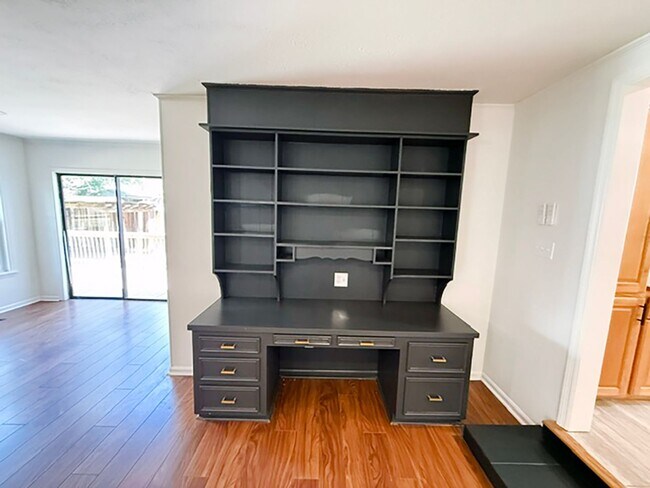 Building Photo - Home for Rent in Benton!