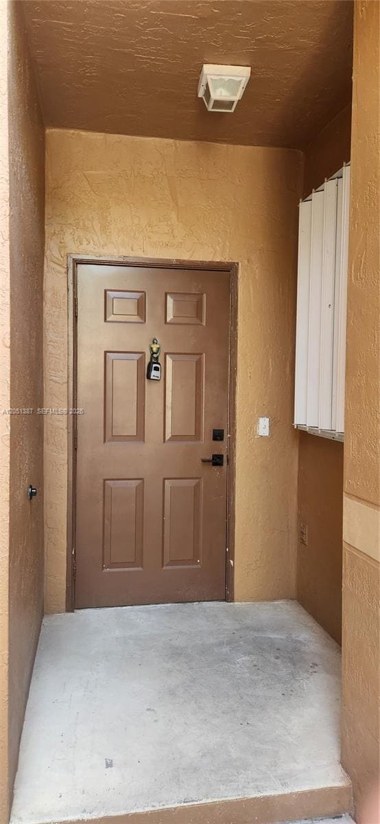Building Photo - 1599 Veracruz Ln
