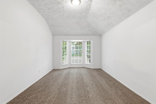 Building Photo - 16826 Carbridge Dr