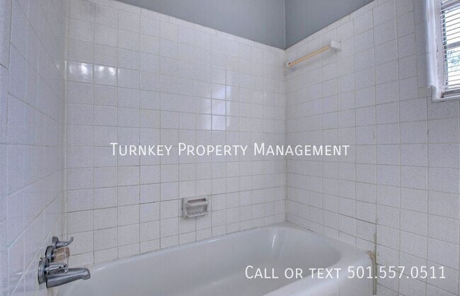 Building Photo - 7305 Kentucky Ave