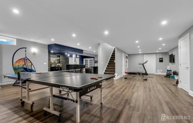 Building Photo - 9 Jamieson Way