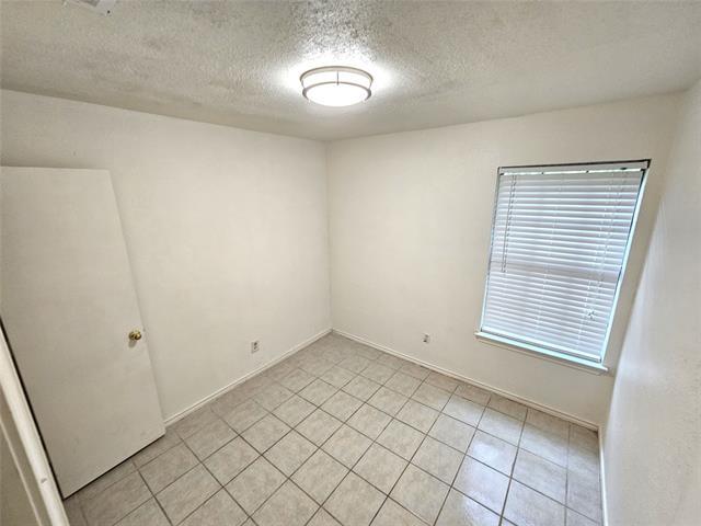 Building Photo - 2839 Avenue J