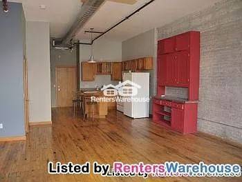 Building Photo - 523 Jackson St