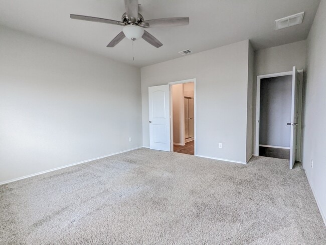 Building Photo - 14541 Montclair Way