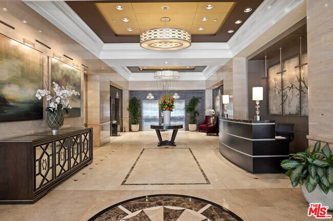 Building Photo - 10520 Wilshire Blvd