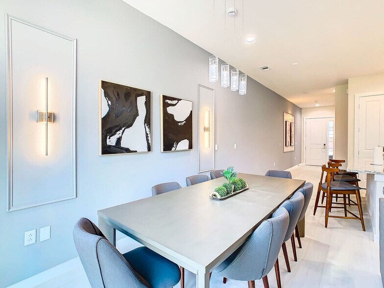 Building Photo - 7516 Sunflower Dr