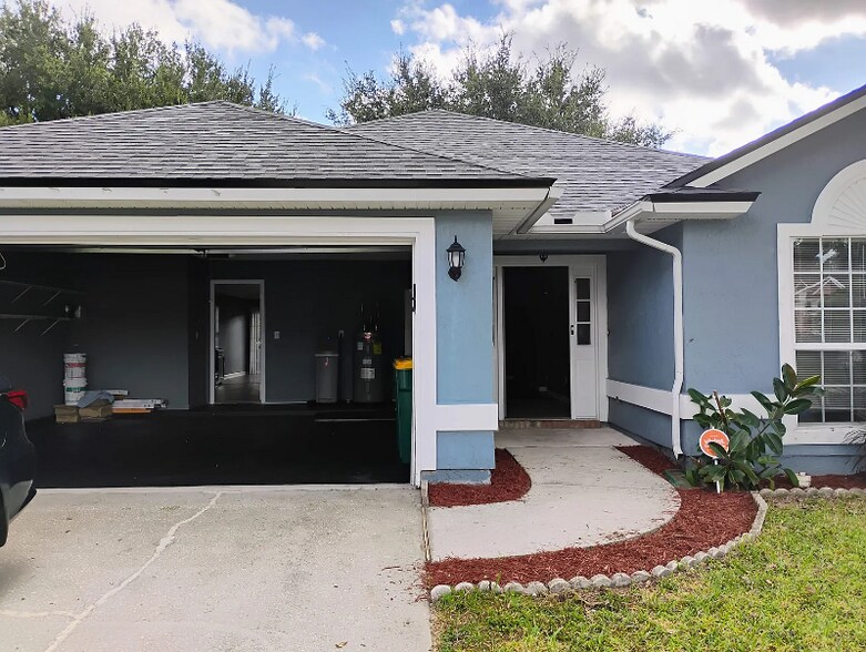 Primary Photo - 2627 Canterwood Dr