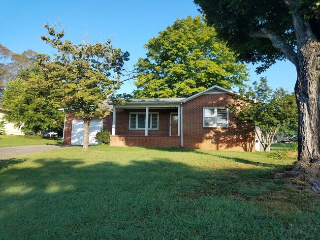 Building Photo - ***Coming soon!!***