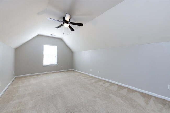 Building Photo - 4811 Sunburst Ln