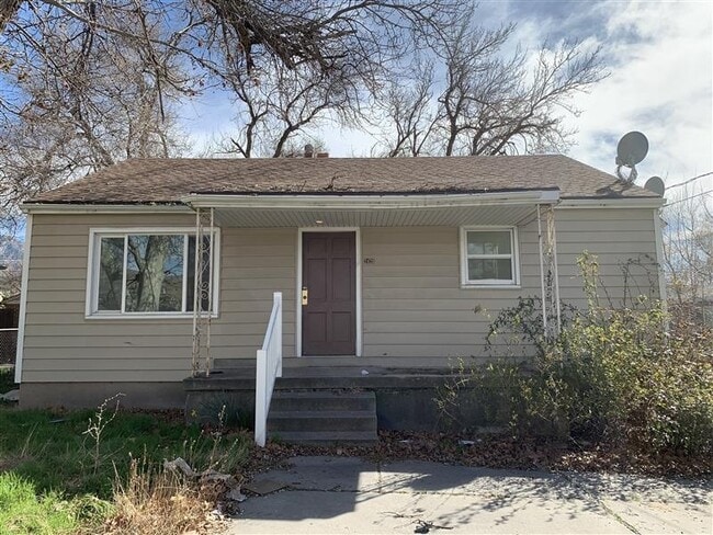 Building Photo - 2420 E 3300 S