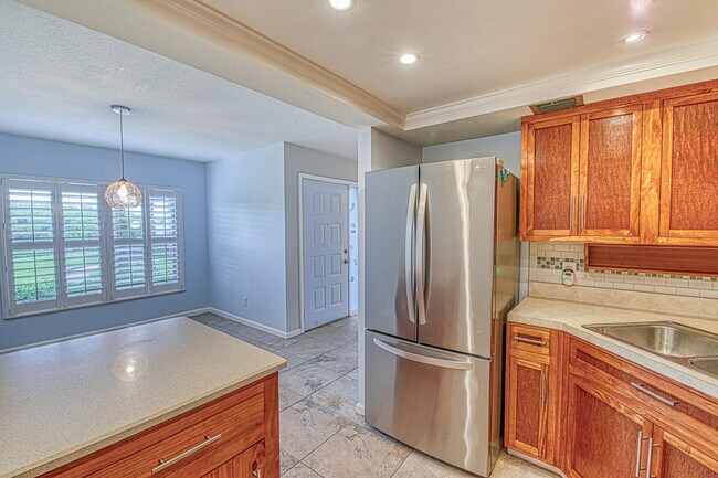 Building Photo - 950 S Kanner Hwy