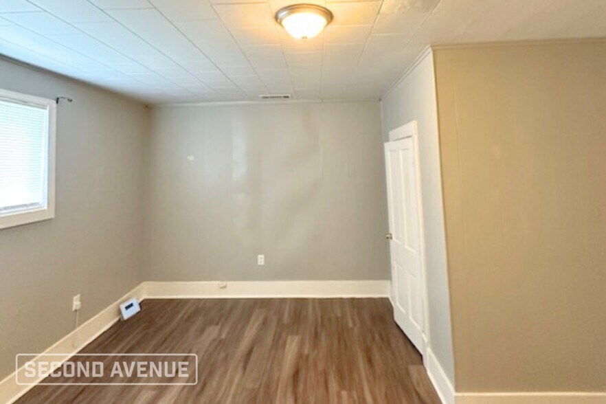 Building Photo - 2663 Dunn Ave