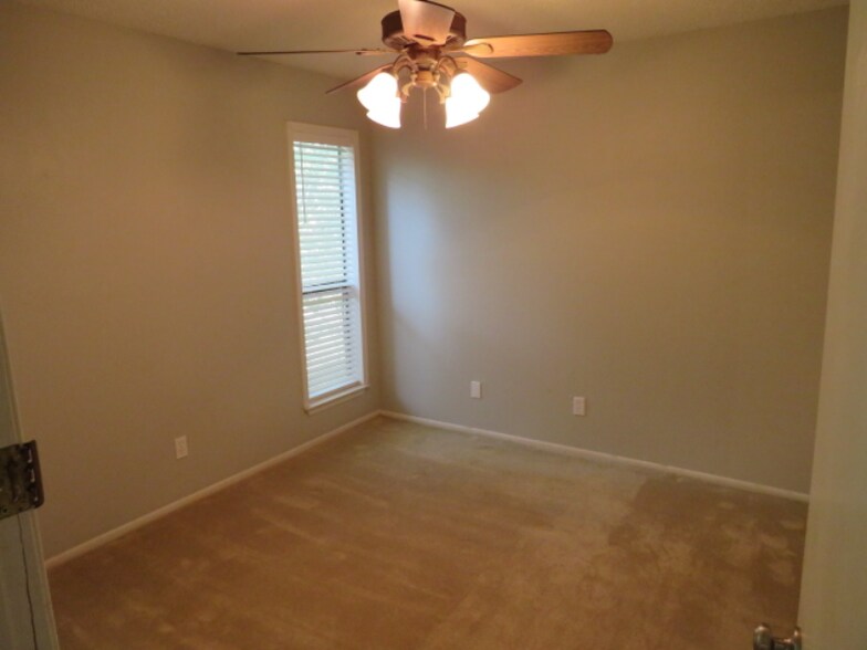 Building Photo - 3843 Barrington St