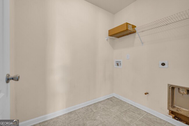 Building Photo - 816 Kaitlyn Dr