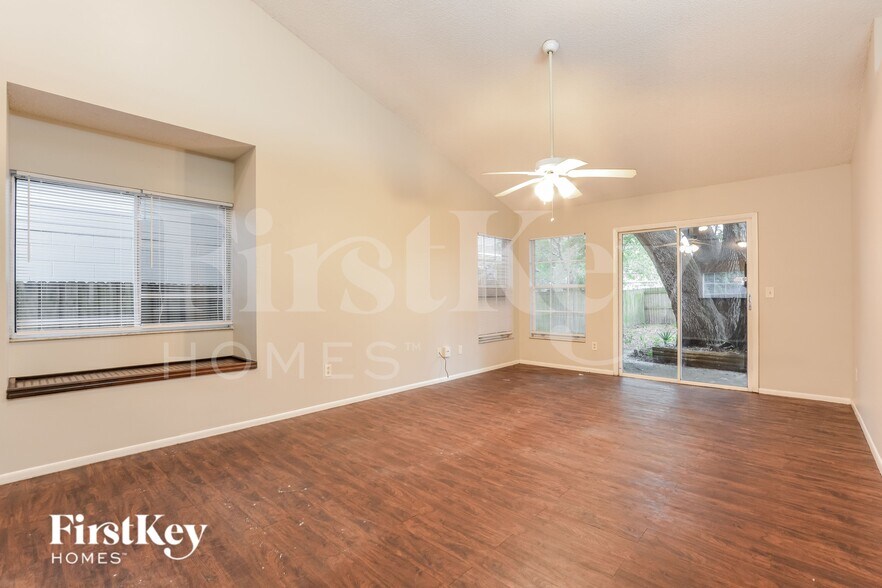 Building Photo - 3428 Westland Dr