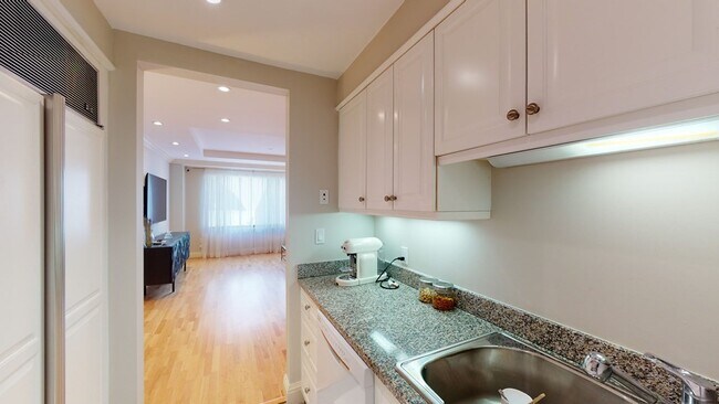 Building Photo - 1 Huntington Ave