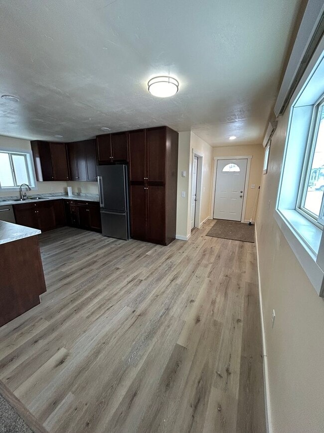 Building Photo - 1242 Grizzly Trail