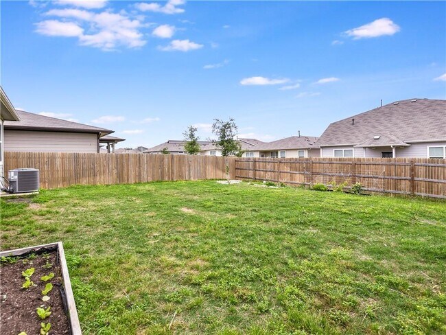 Building Photo - 4612 Oxgang Dr