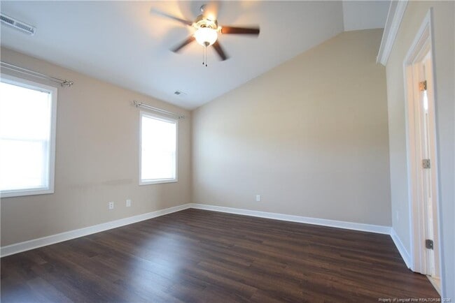 Building Photo - 145 Harcourt Pl