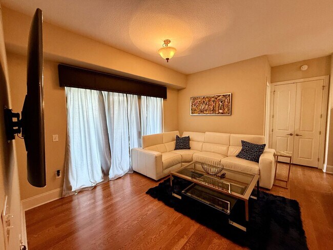Building Photo - T.R. Lawing Realty Property